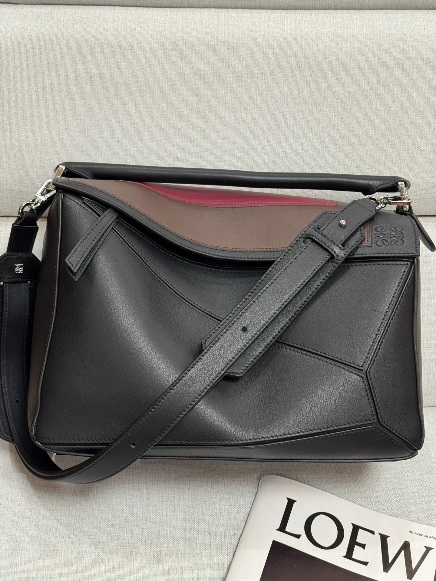 Классические Сумки Женские Loewe 11675844