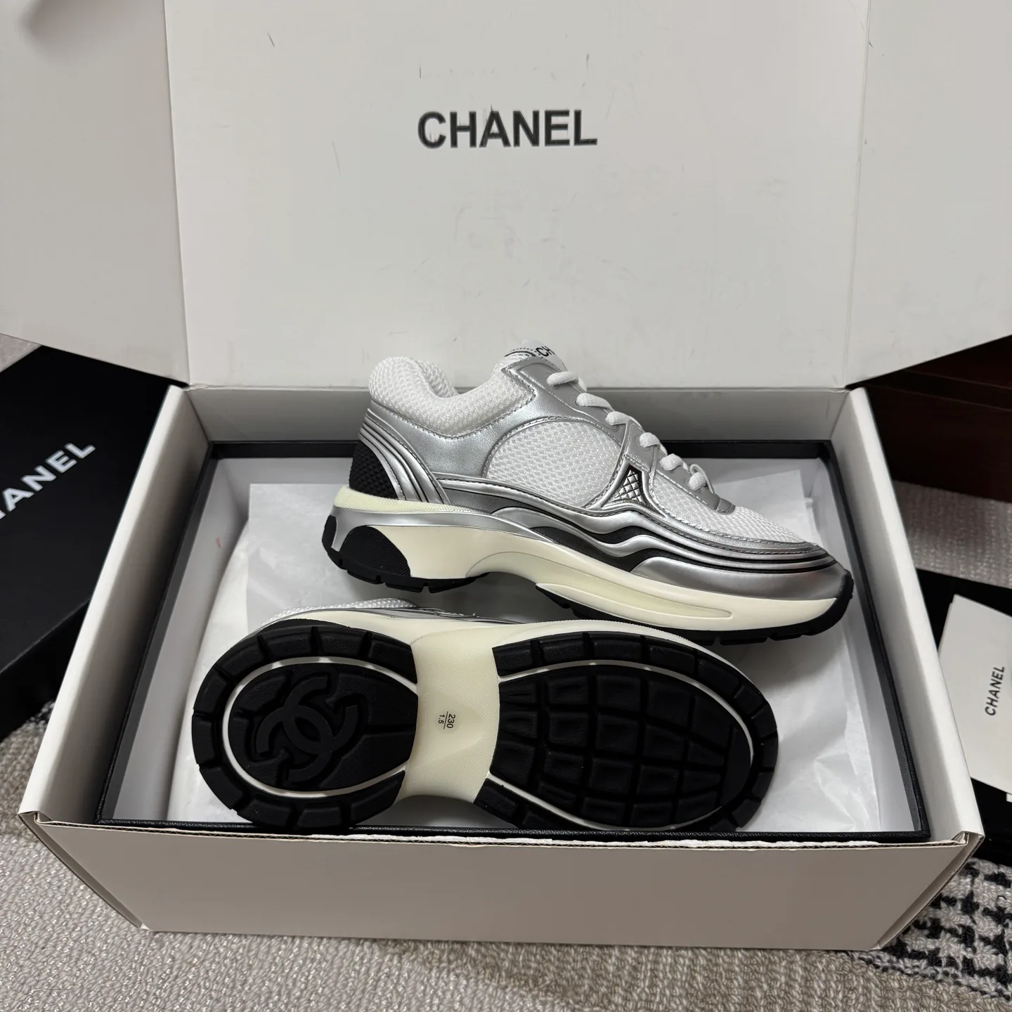 Кроссовки Женские Chanel 947302