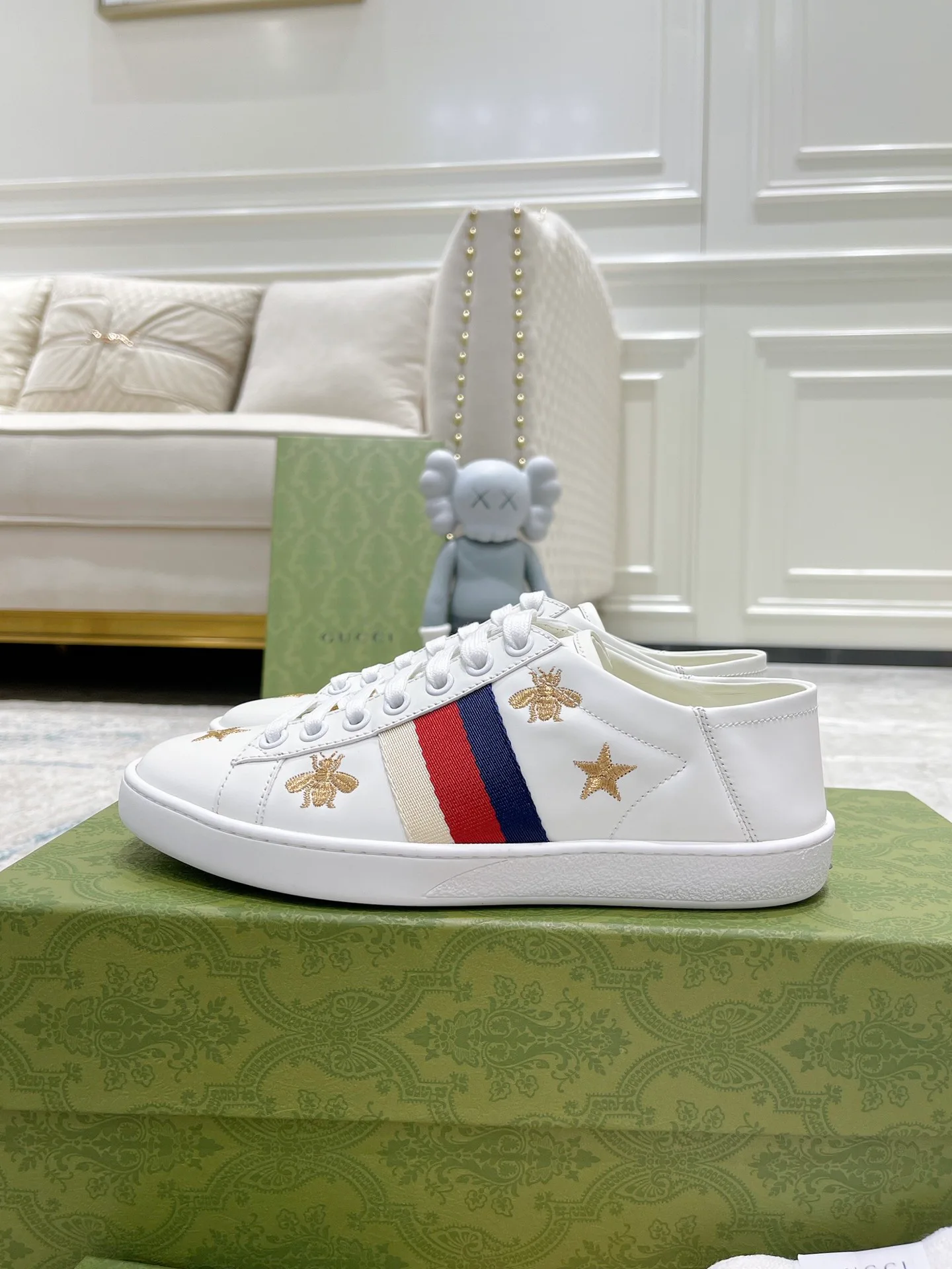 Кроссовки Женские Gucci 17620406