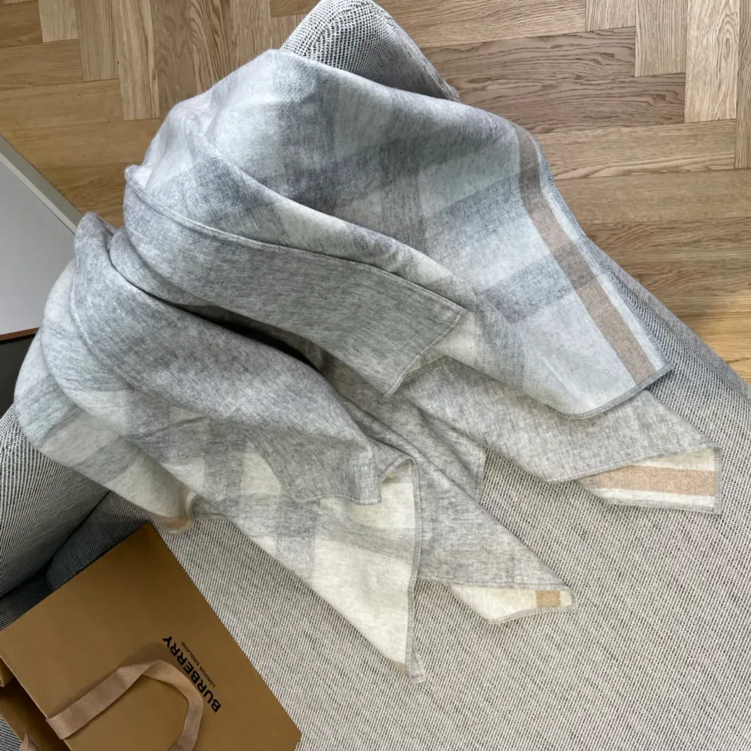 Шарфы Женские Burberry 87023