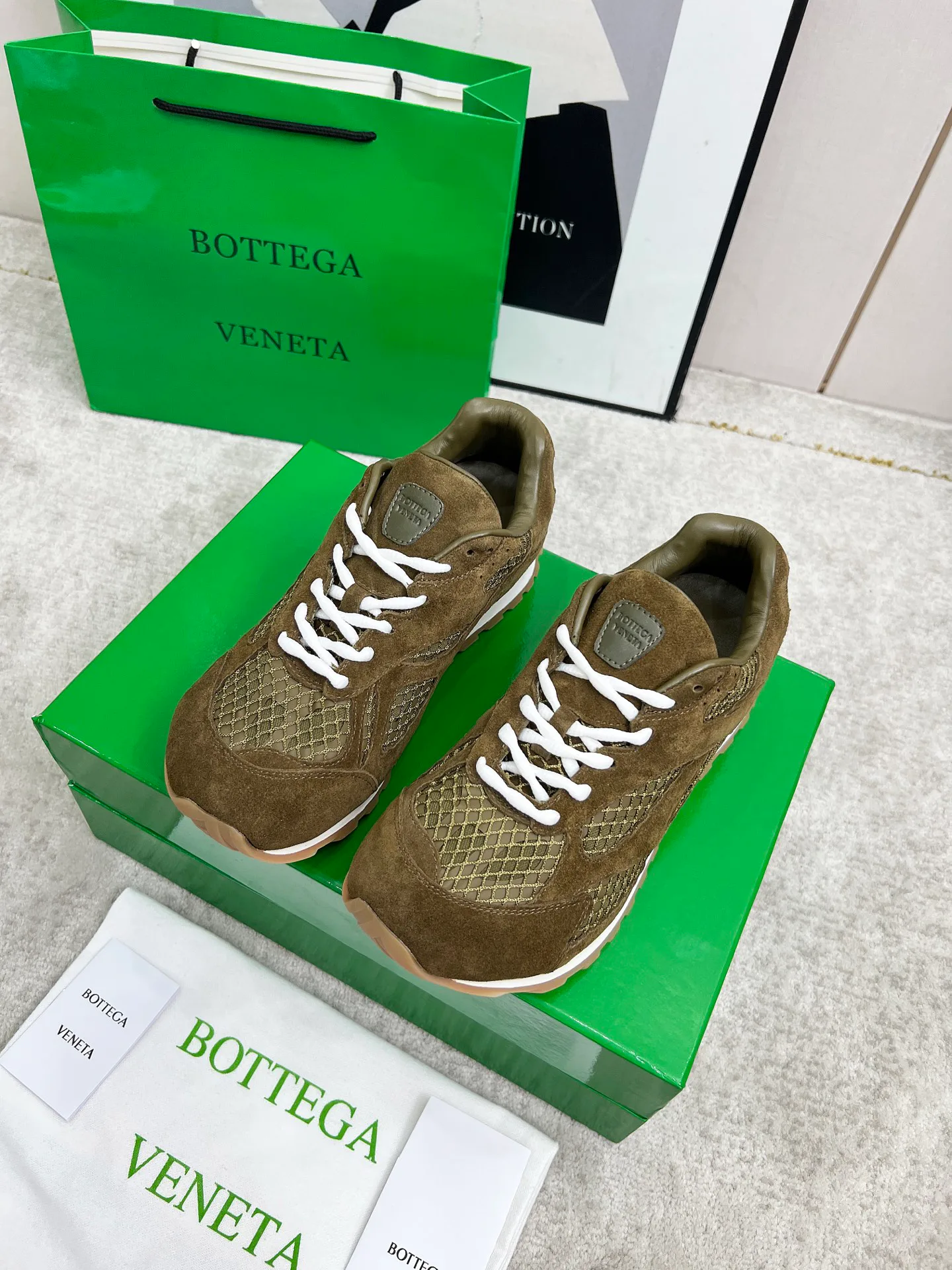 Кроссовки Женские Bottega Veneta 11019195
