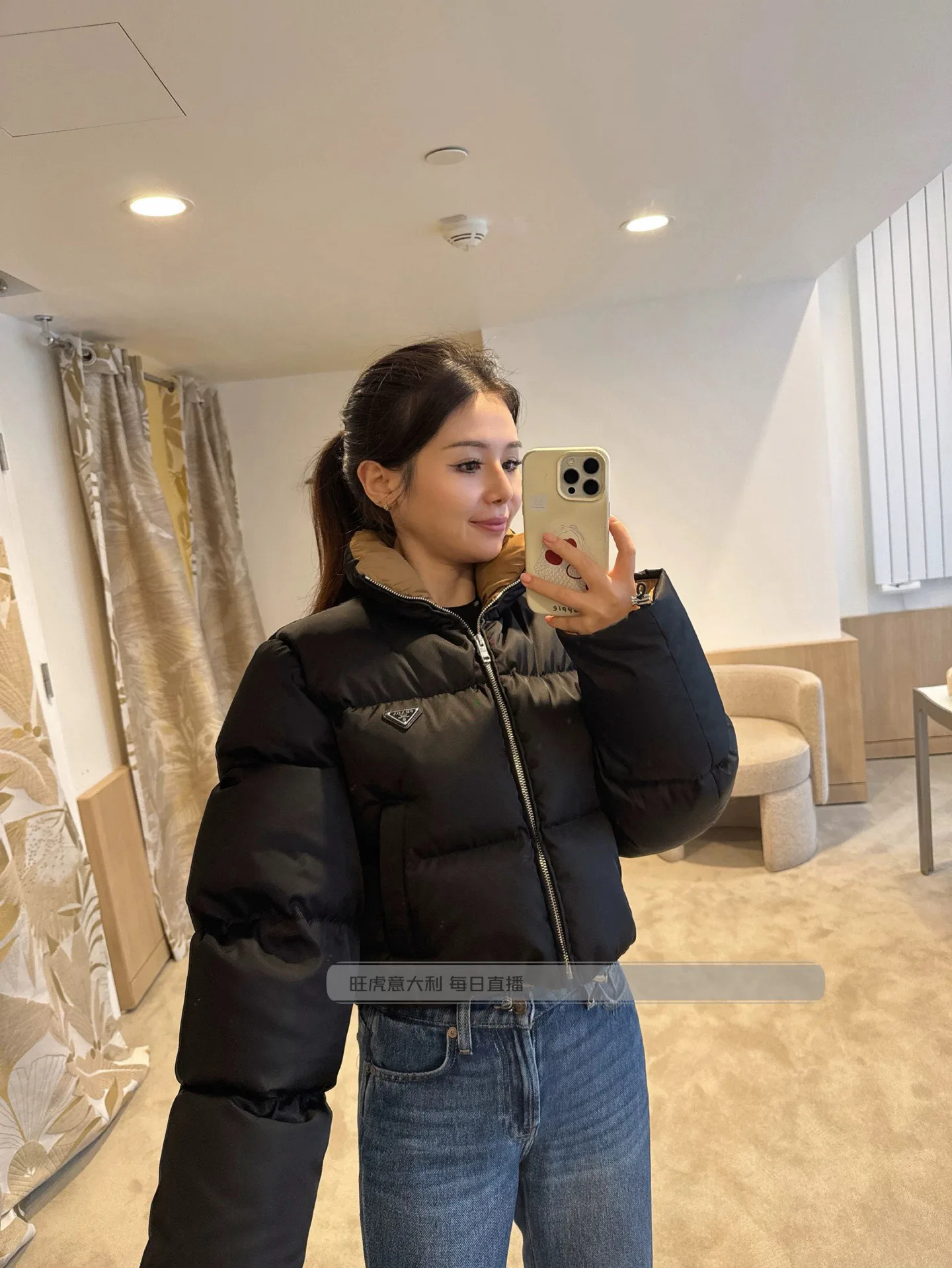 Куртки И Пуховики Женские Prada 19402933