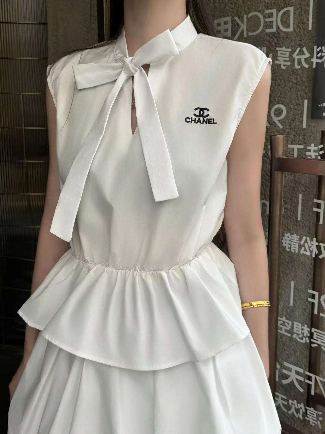 Платья Женские Chanel 17796115
