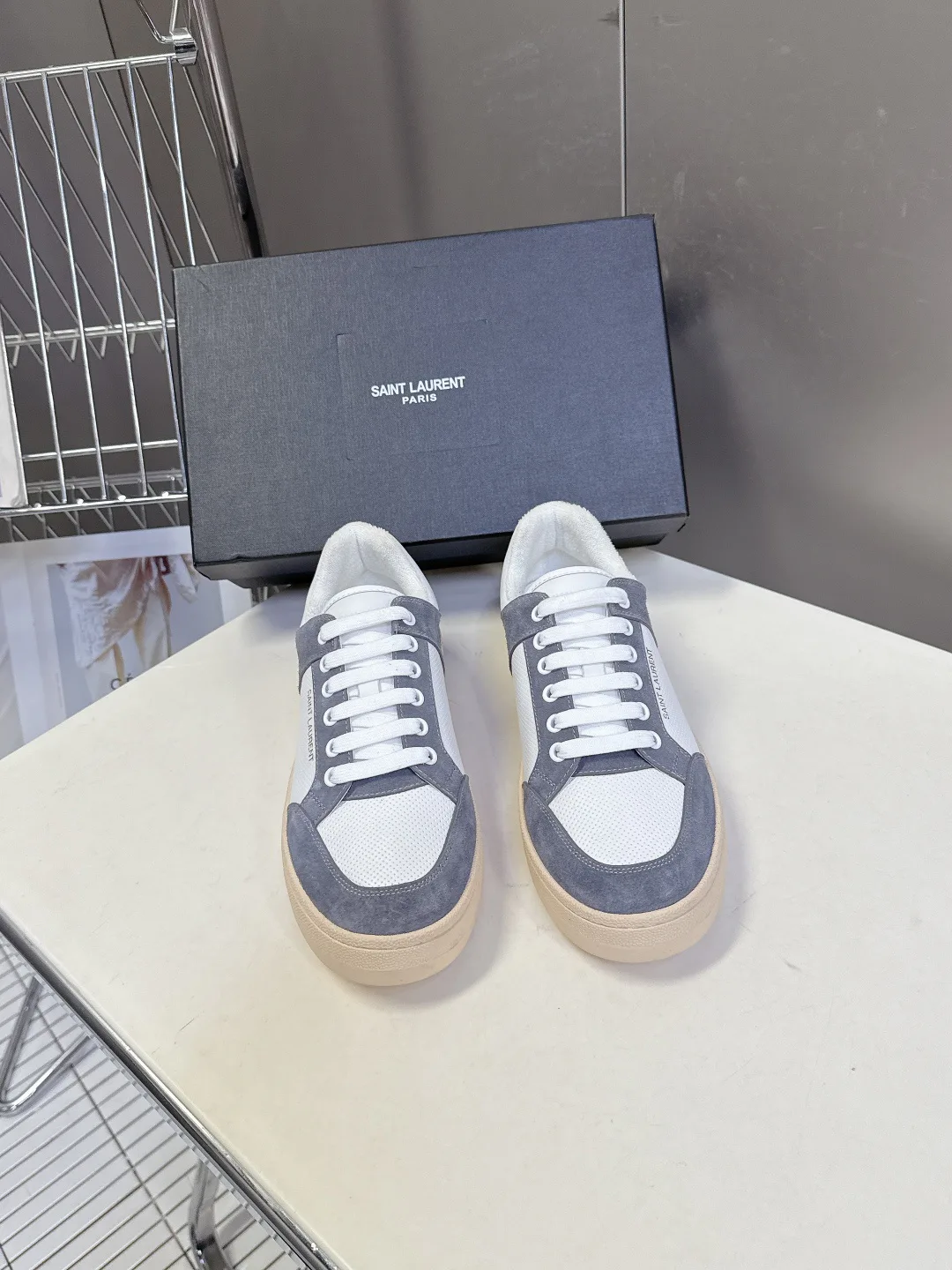 Кроссовки Женские Saint Laurent 809383