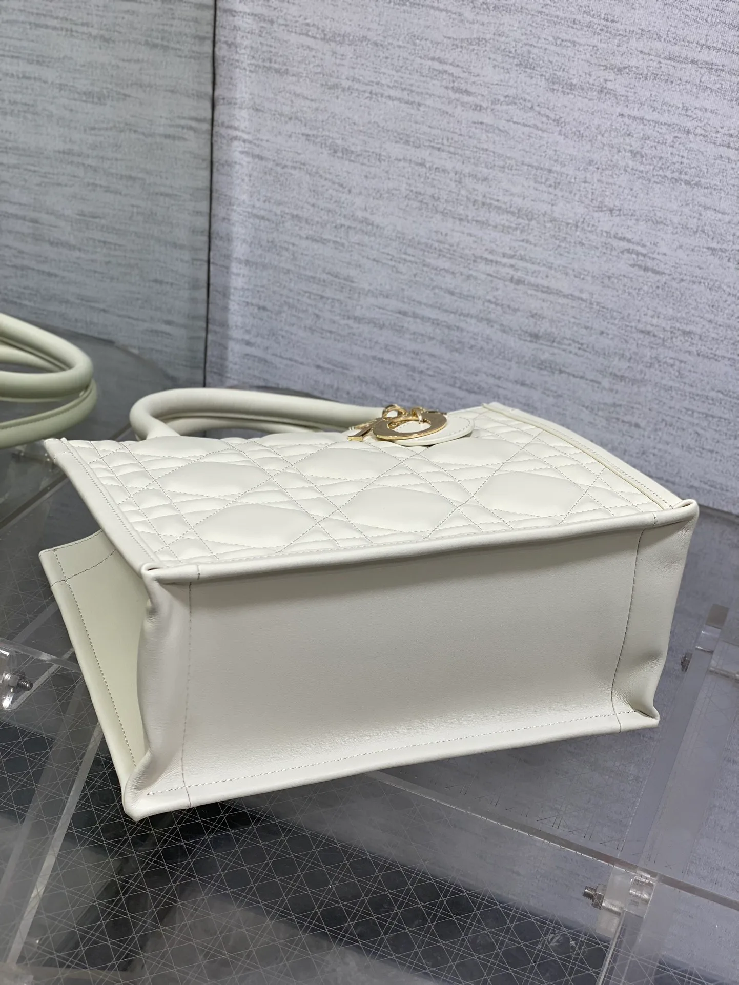Классические Сумки Женские Christian Dior 17601401