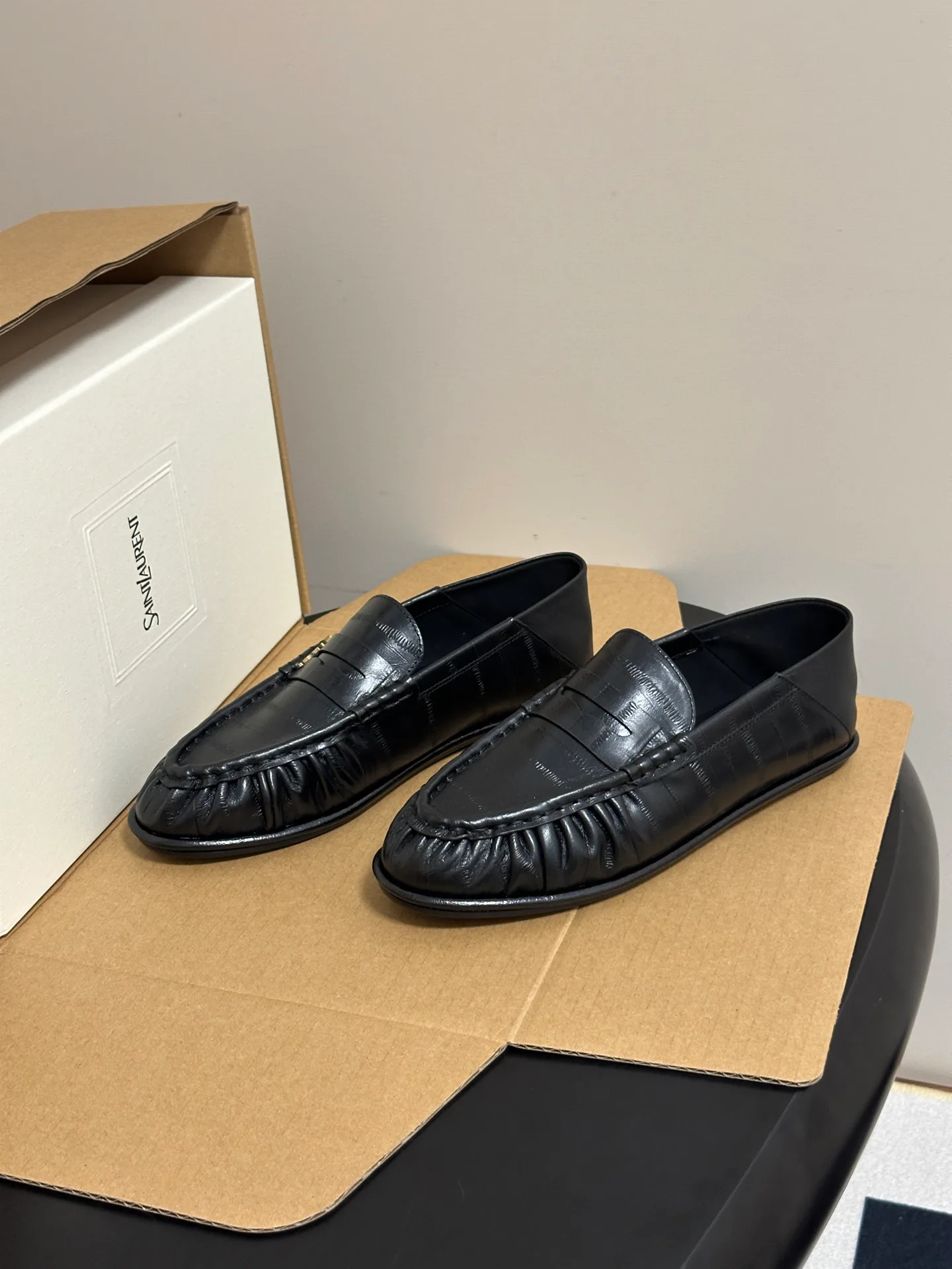 Лоферы И Мокасины Женские Saint Laurent 18049116