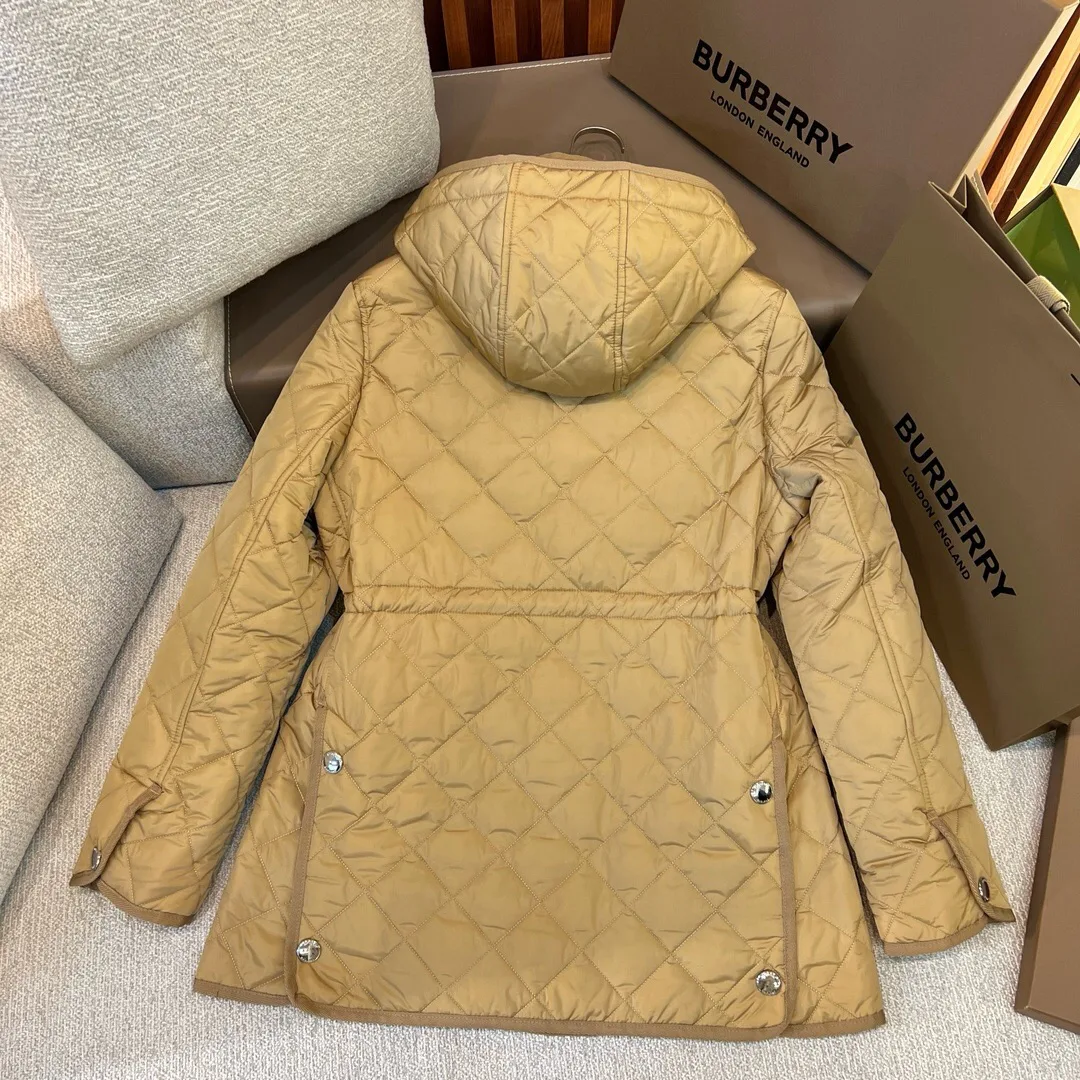 Пуховики Женские Burberry 3236