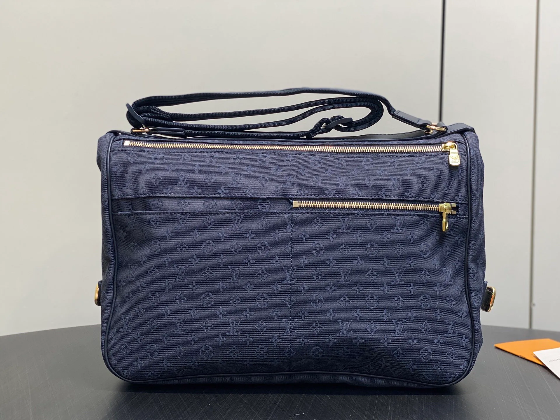 Классические Сумки Женские Louis Vuitton 17544744