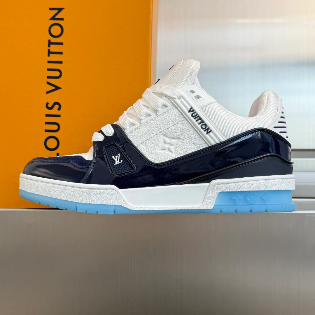 Кроссовки Мужские Louis Vuitton 10192685