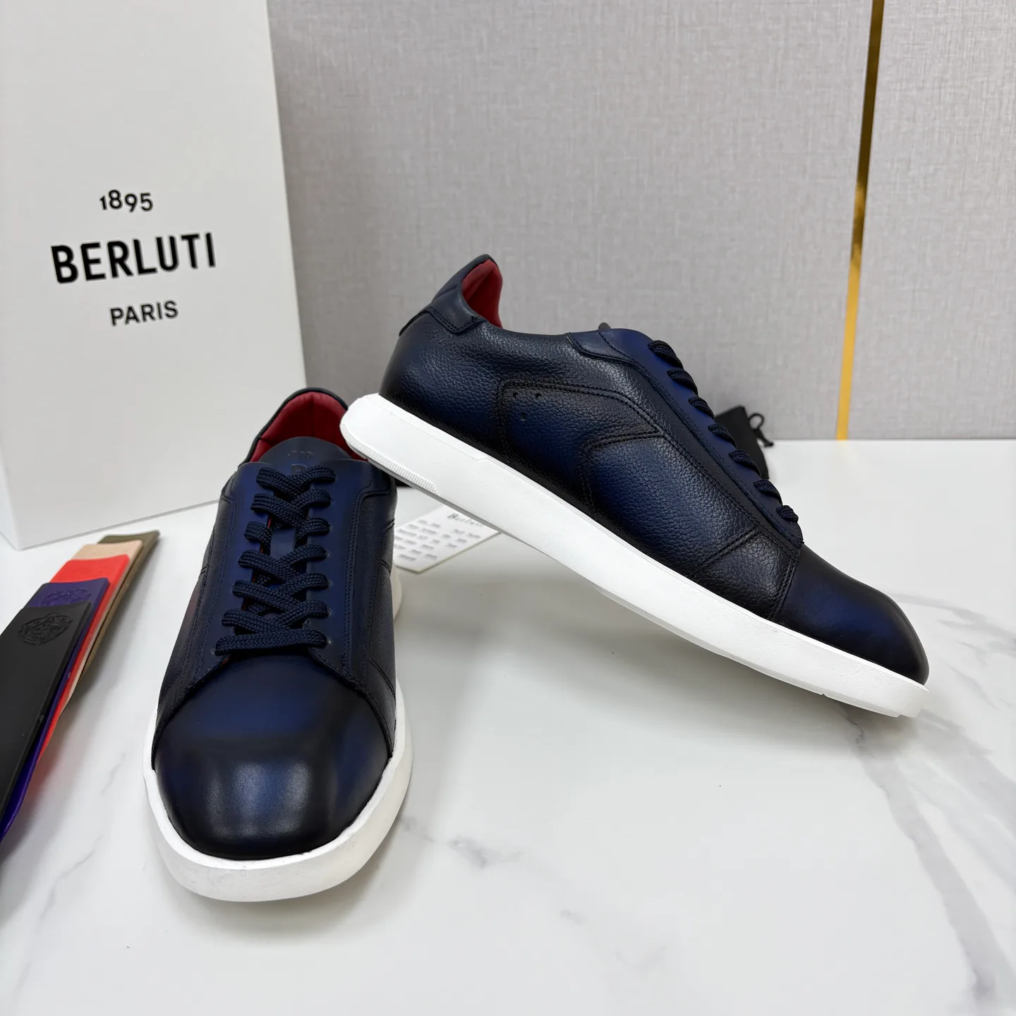 Кроссовки Мужские Berluti 17579123