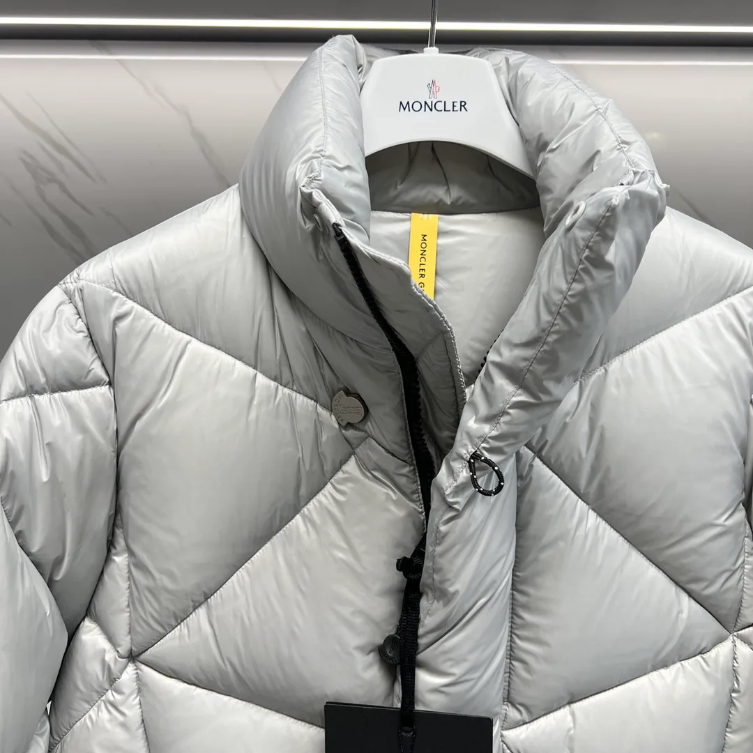 Куртки И Пуховики Мужские Moncler 1057356
