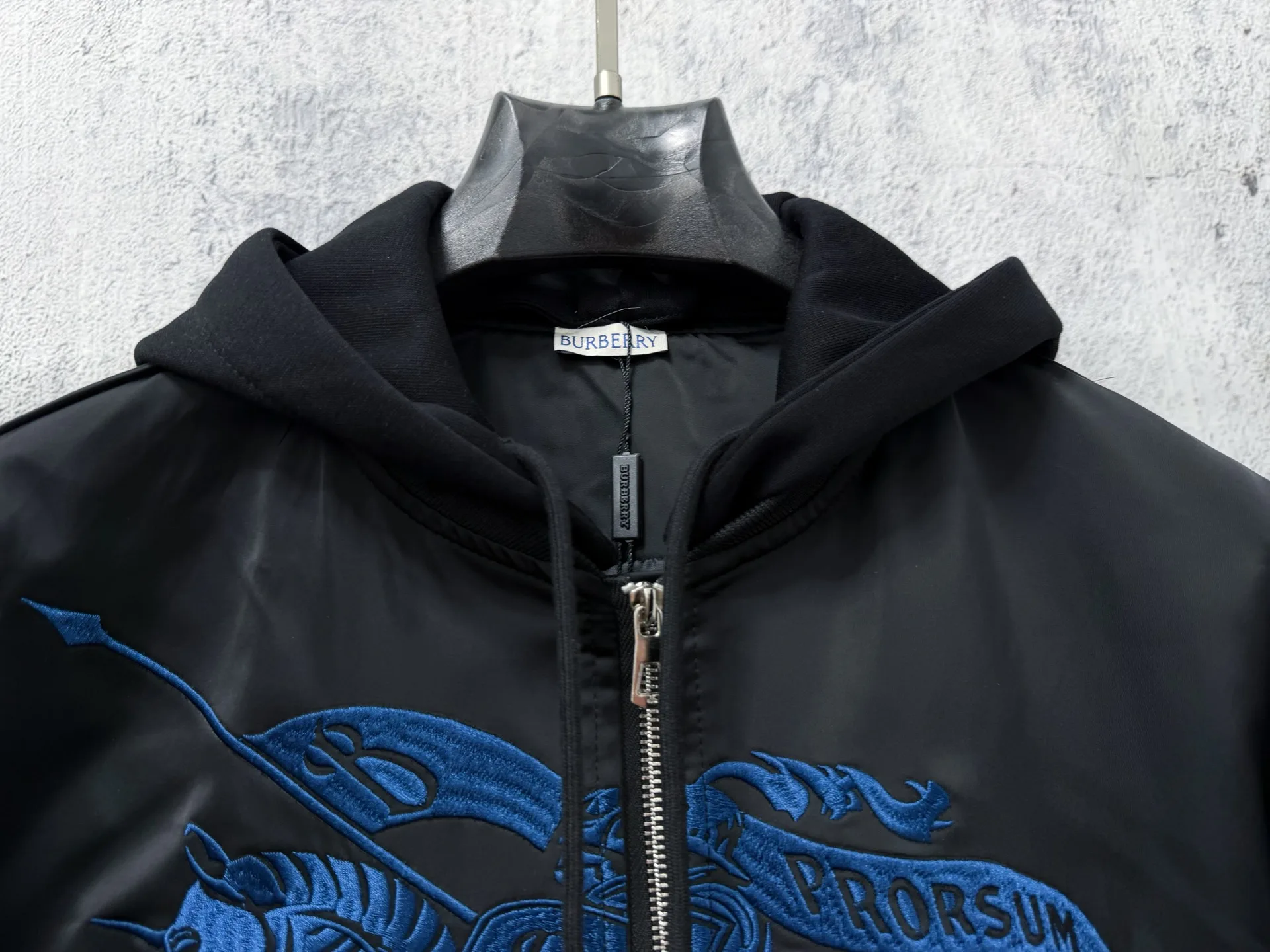 Куртки И Пуховики Мужские Burberry 18215642