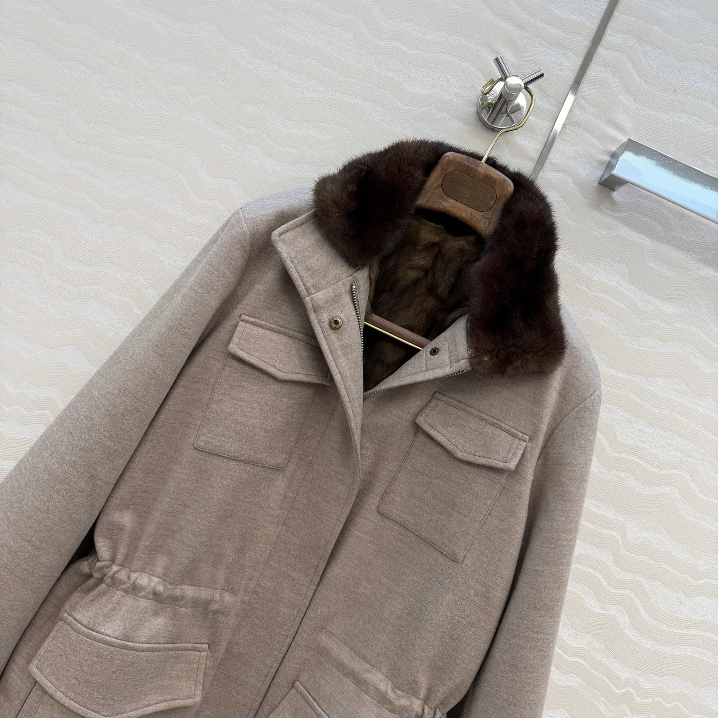 Куртки И Пуховики Женские Loro Piana 18115106