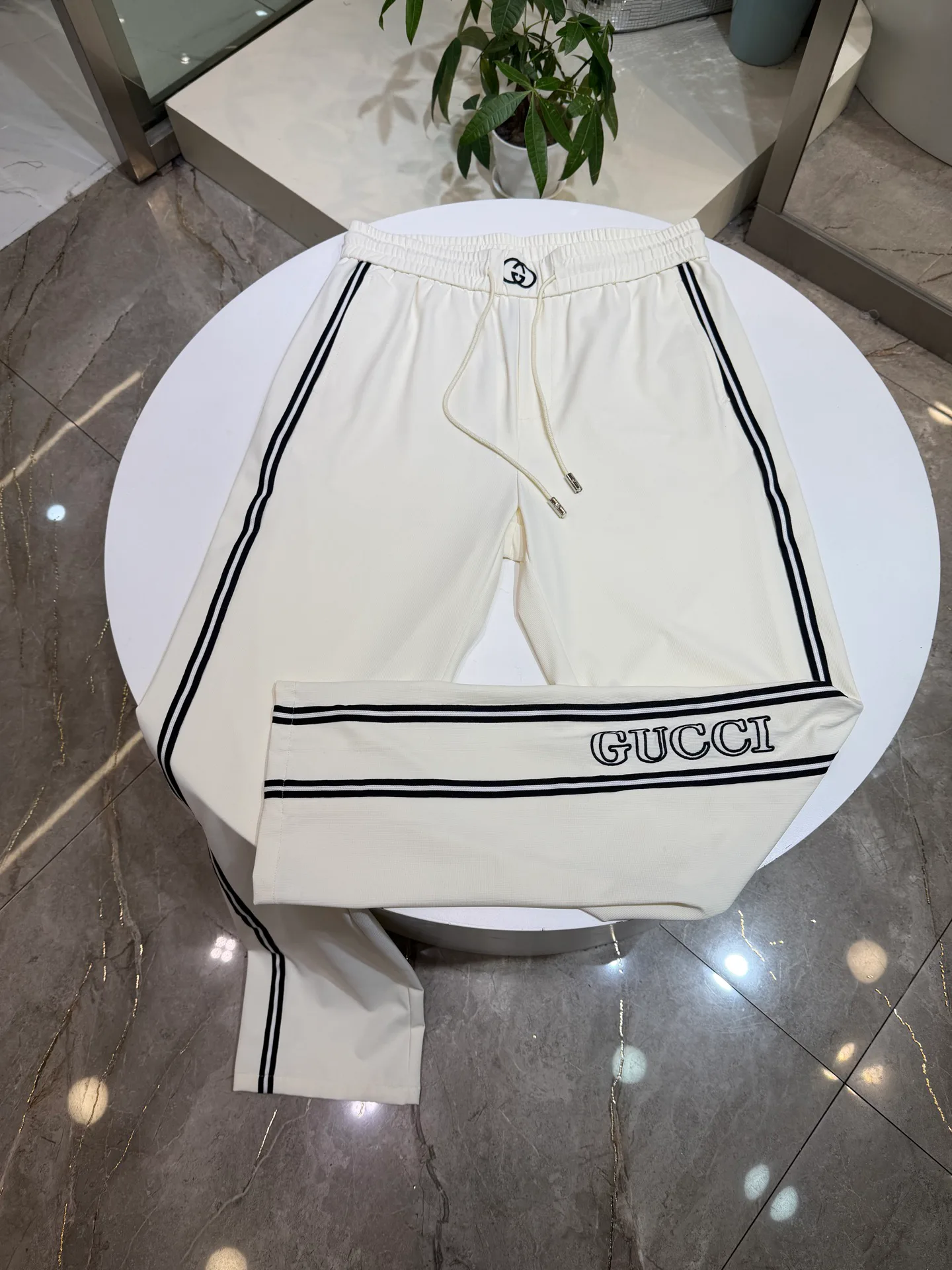 Брюки Мужские Gucci 13567017