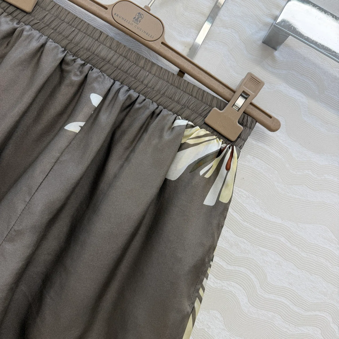 Шорты Женские Brunello Cucinelli 13334691