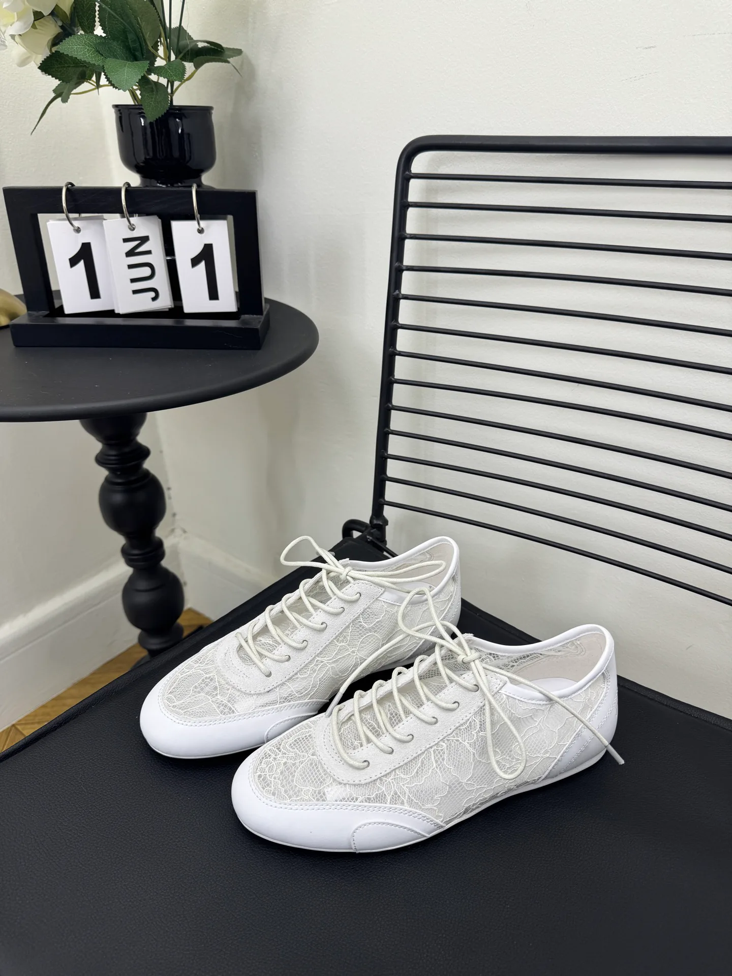 Кроссовки Женские Jimmy Choo 11674144
