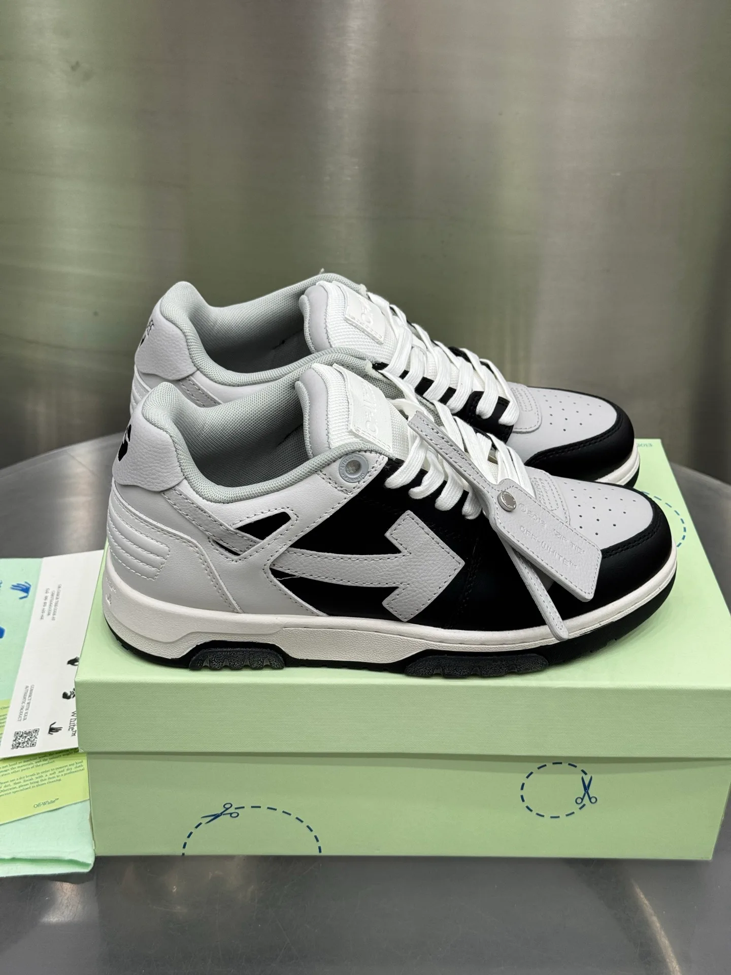 Кроссовки Женские Off-White 11751490