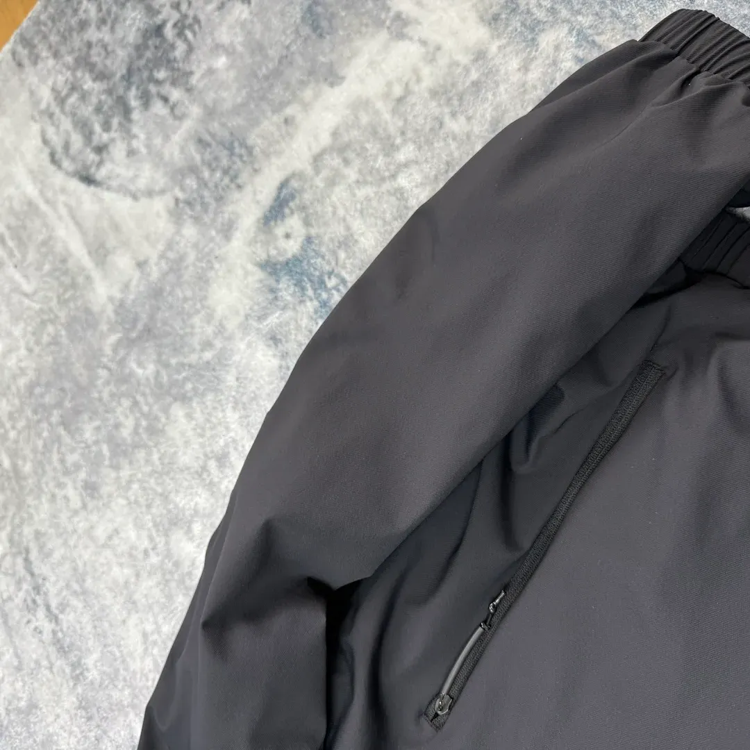 Куртки И Пуховики Мужские Moncler 20401