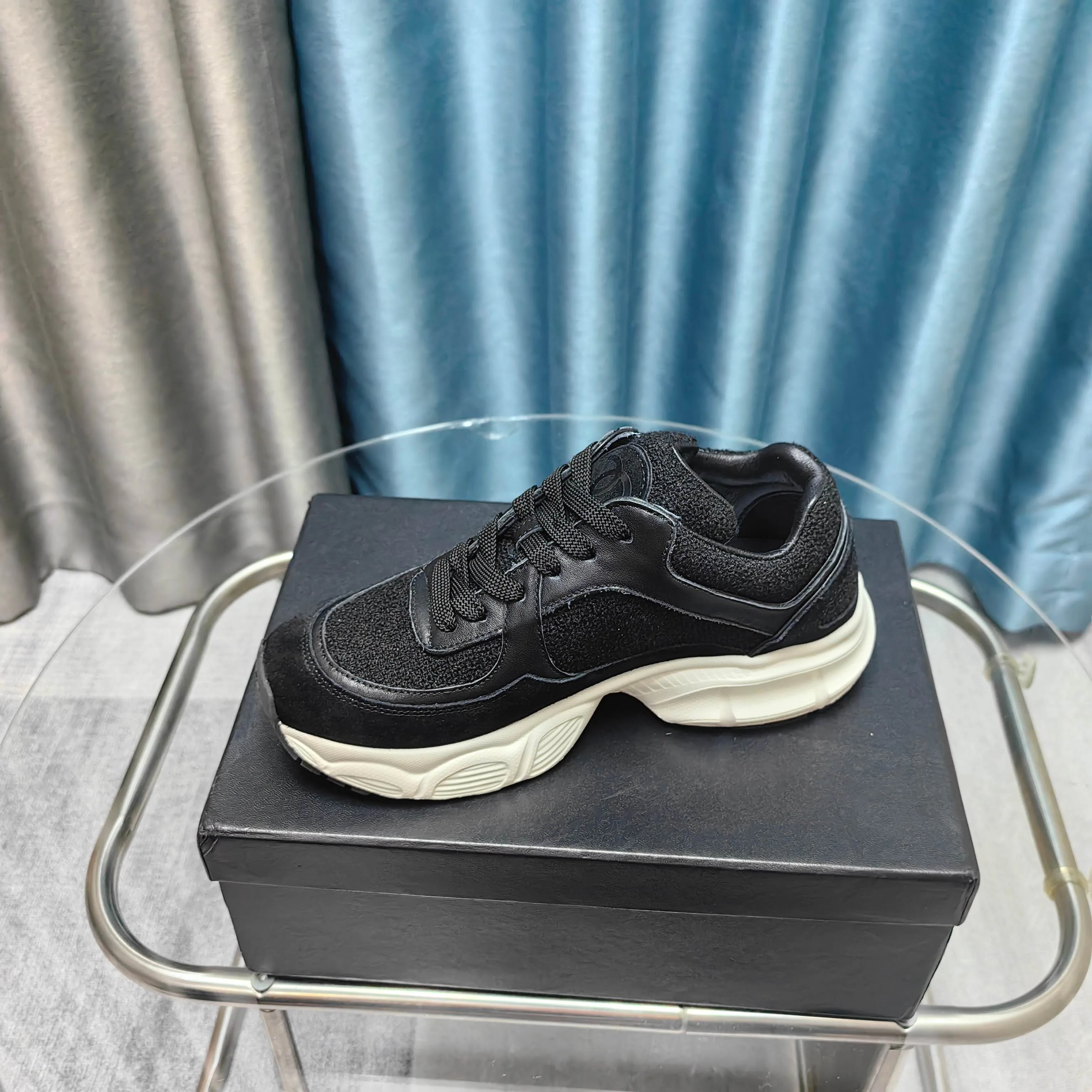 Кроссовки Женские Chanel 17365