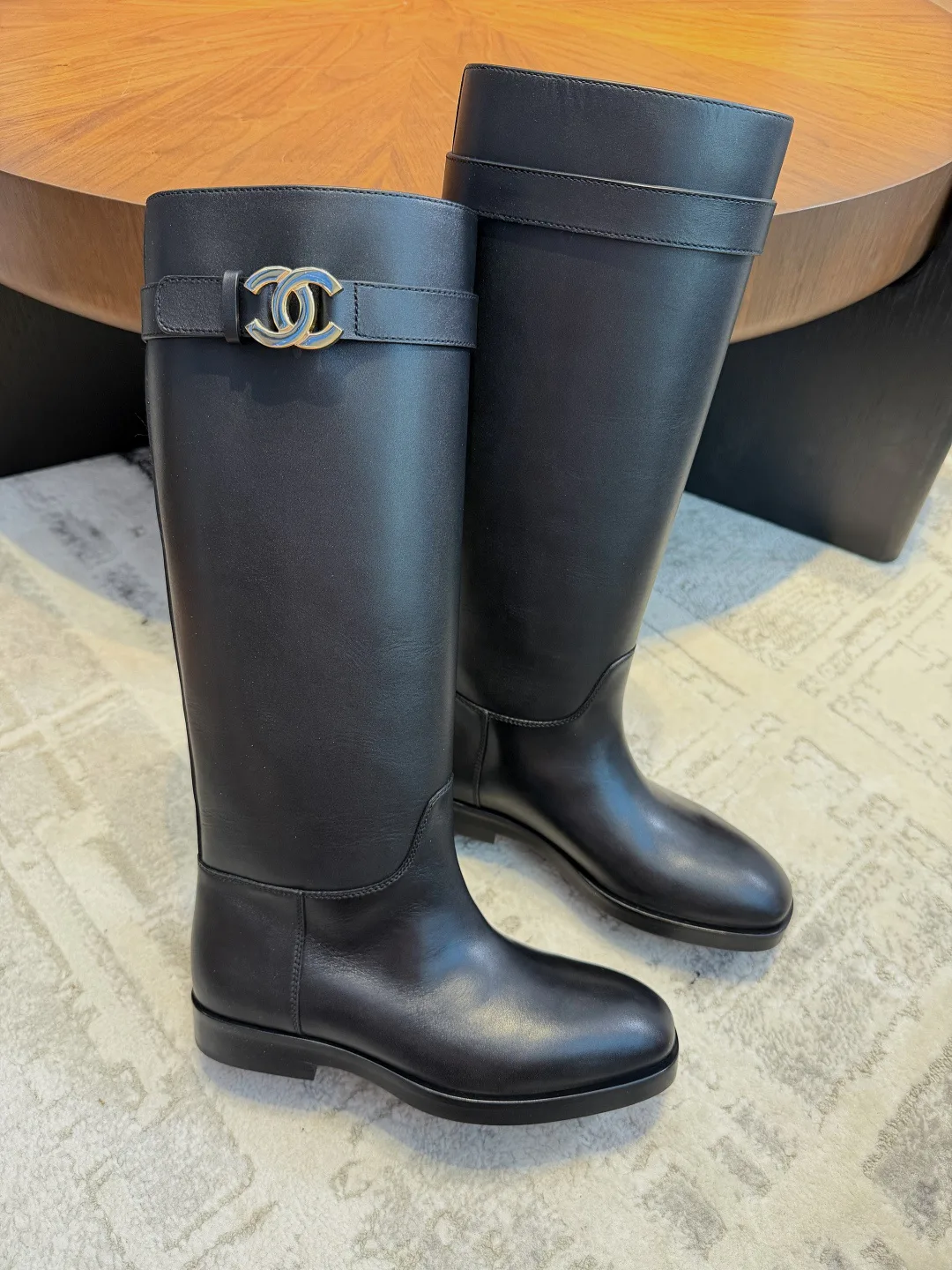 Сапоги Женские Chanel 17934696