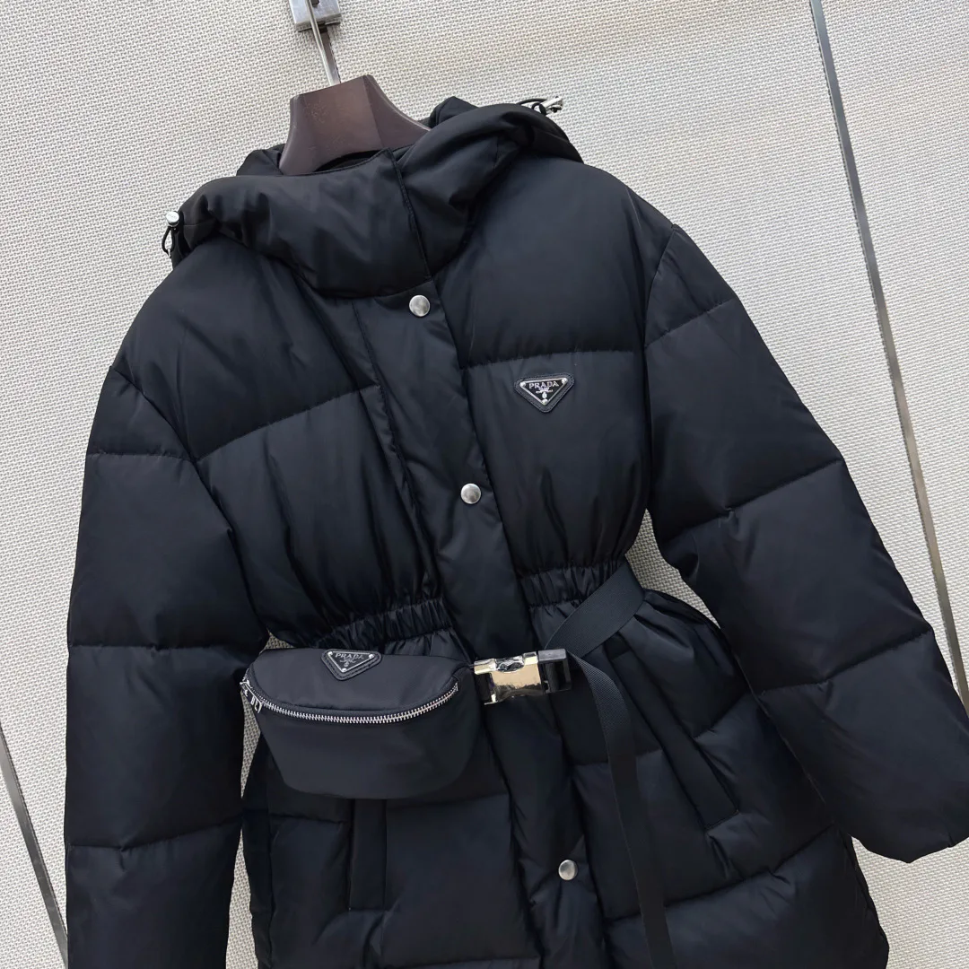Куртки И Пуховики Женские Prada 18248258