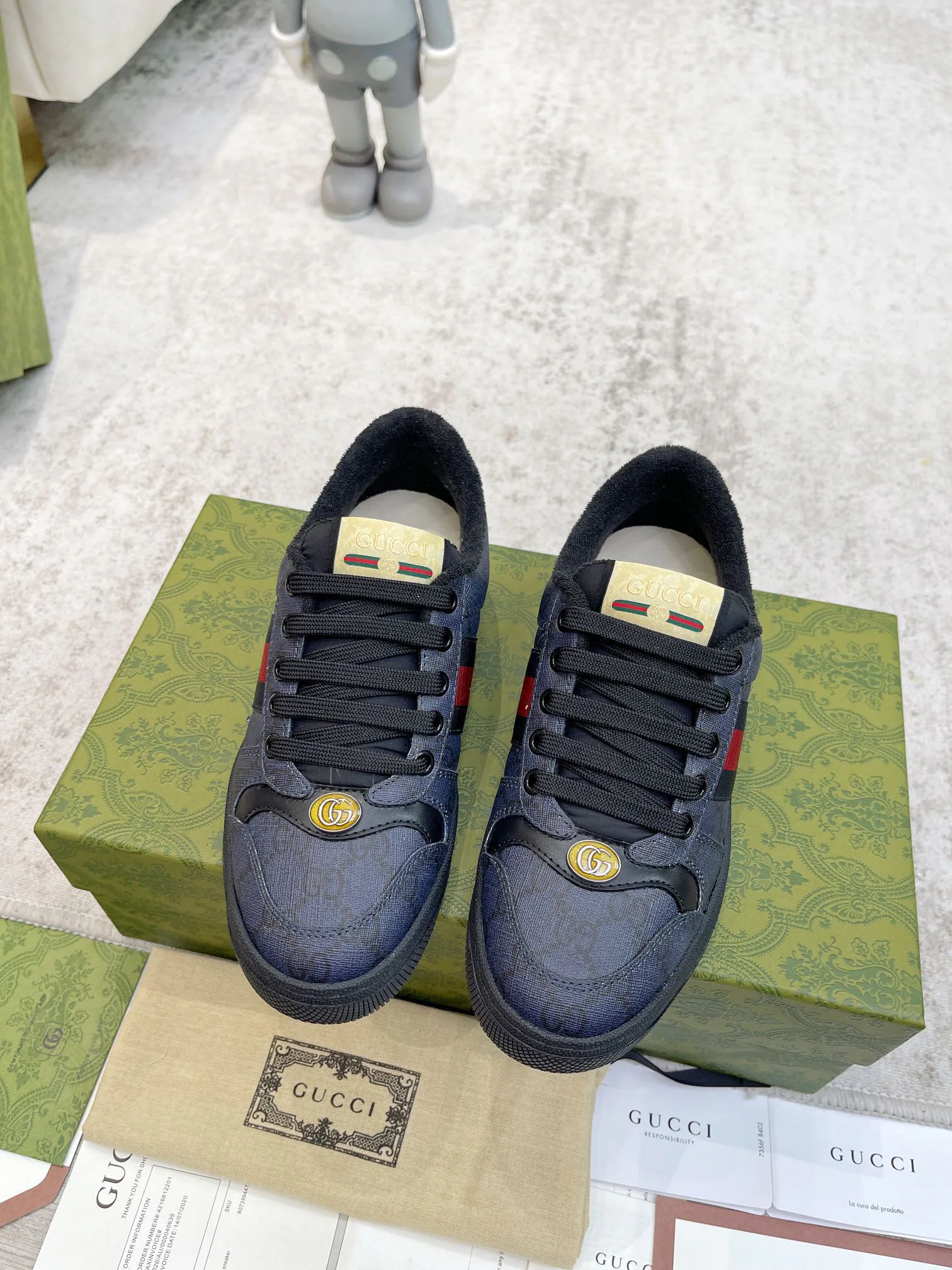 Кроссовки Женские Gucci 944975