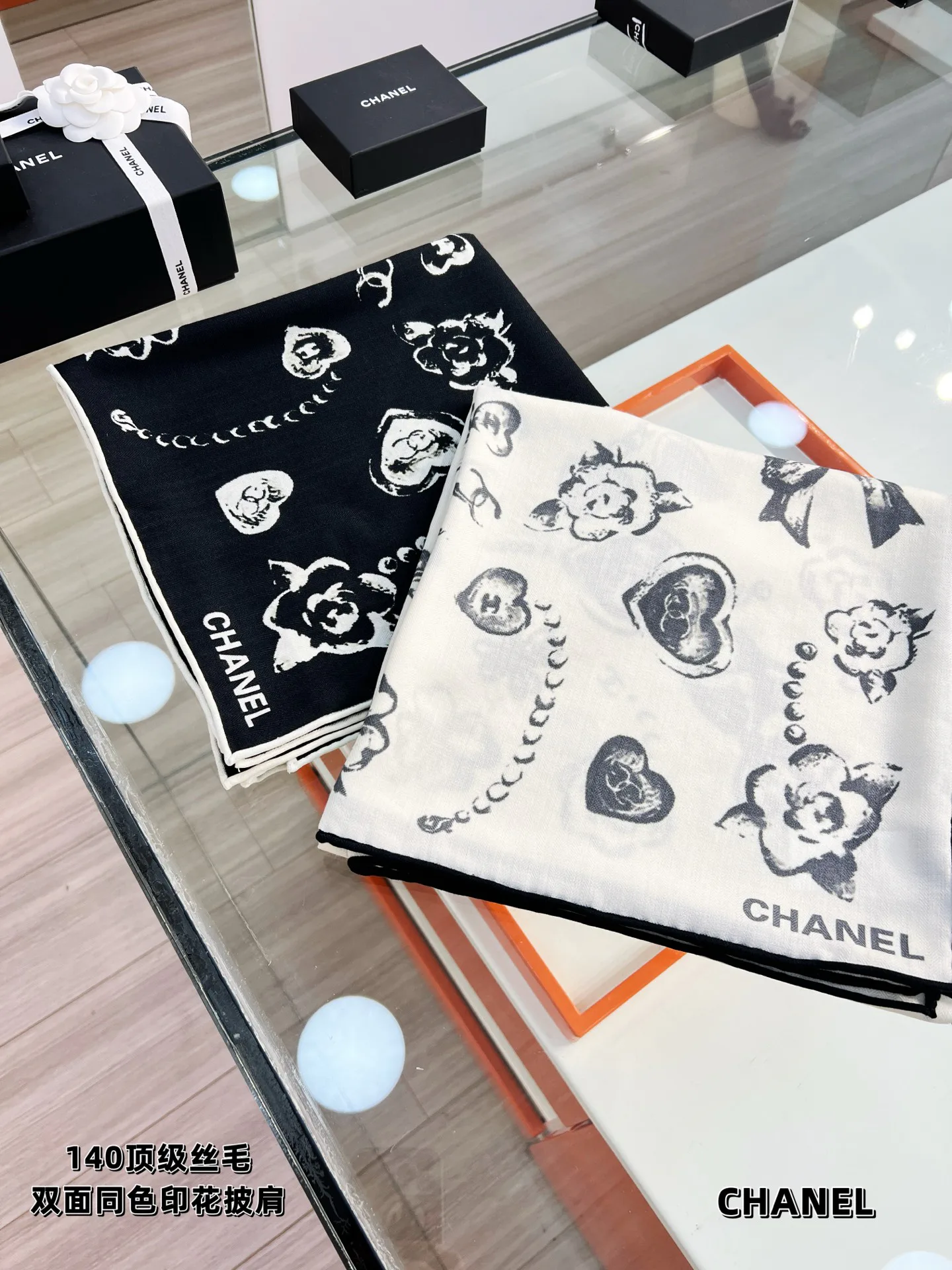 Шарфы Chanel 136844