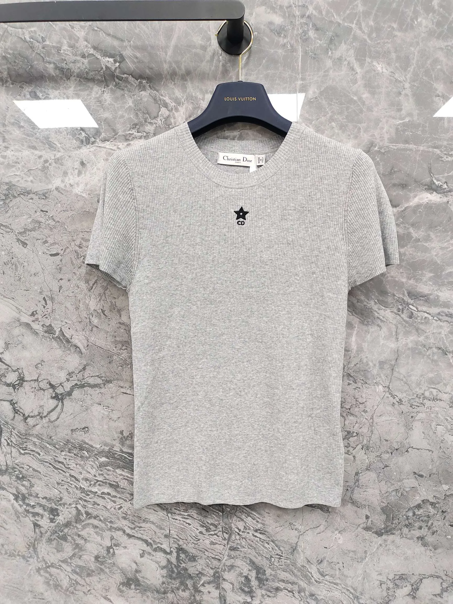 Футболки Женские Christian Dior 11490239