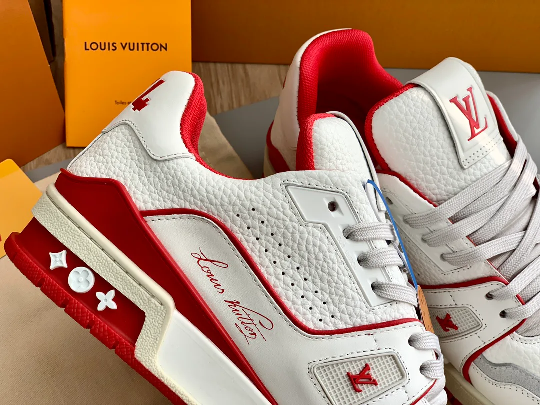 Кроссовки Женские Louis Vuitton 18014142