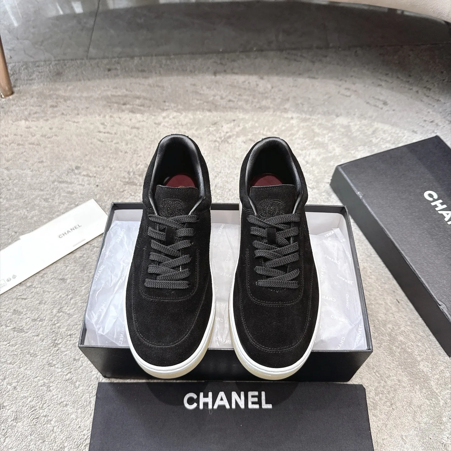 Кроссовки Женские Chanel 17933405