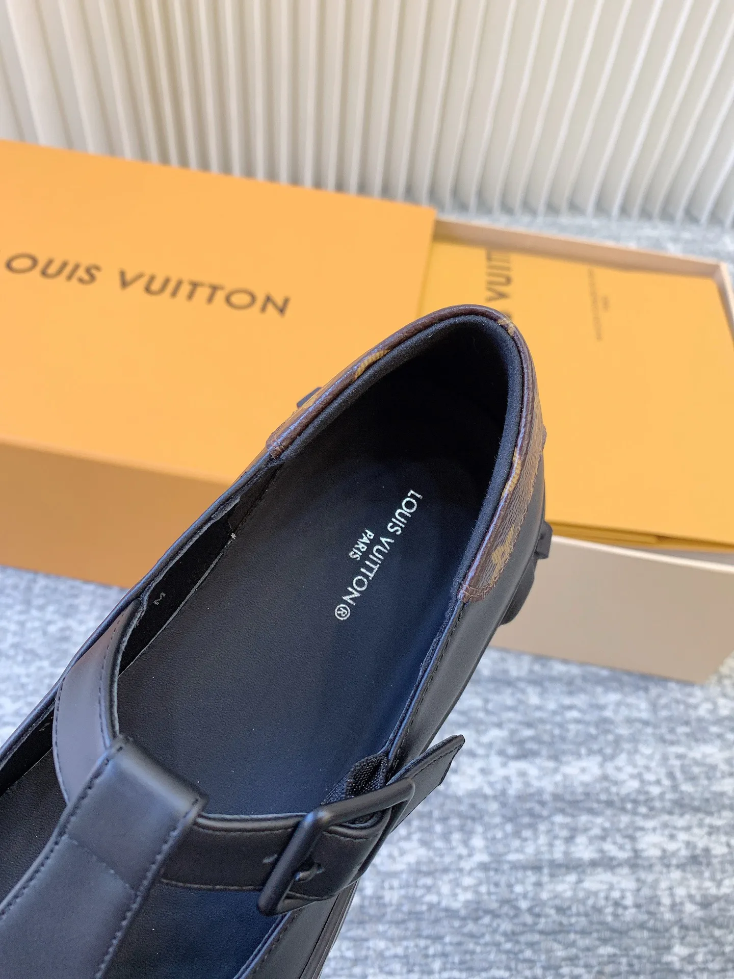 Туфли Женские Louis Vuitton 1474353