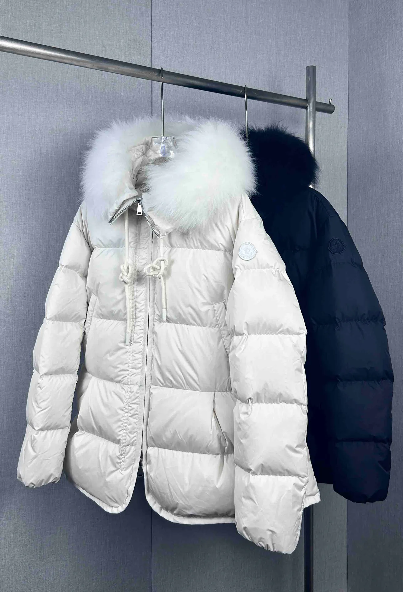 Куртки И Пуховики Женские Moncler 19648624