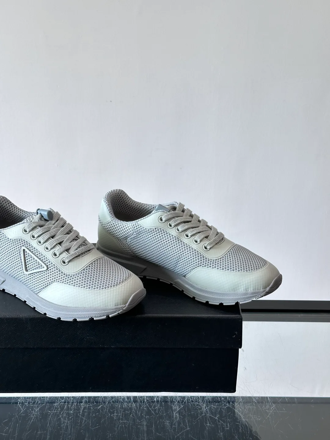 Кроссовки Мужские Prada 17646151