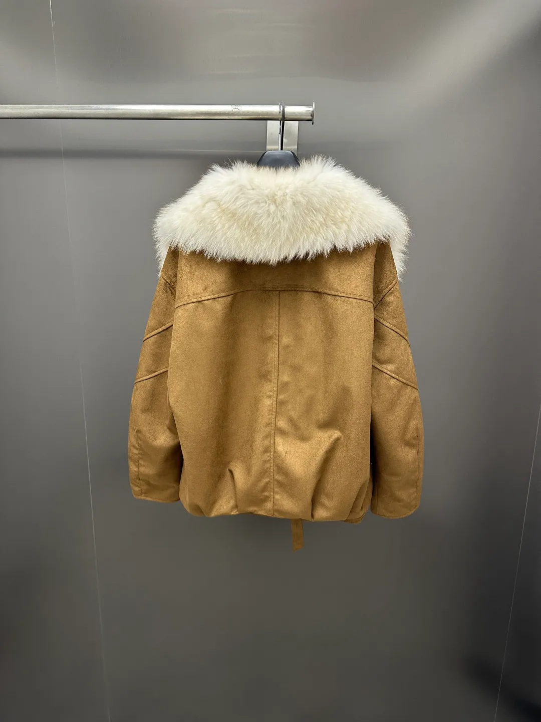 Куртки И Пуховики Женские Max Mara 18702434