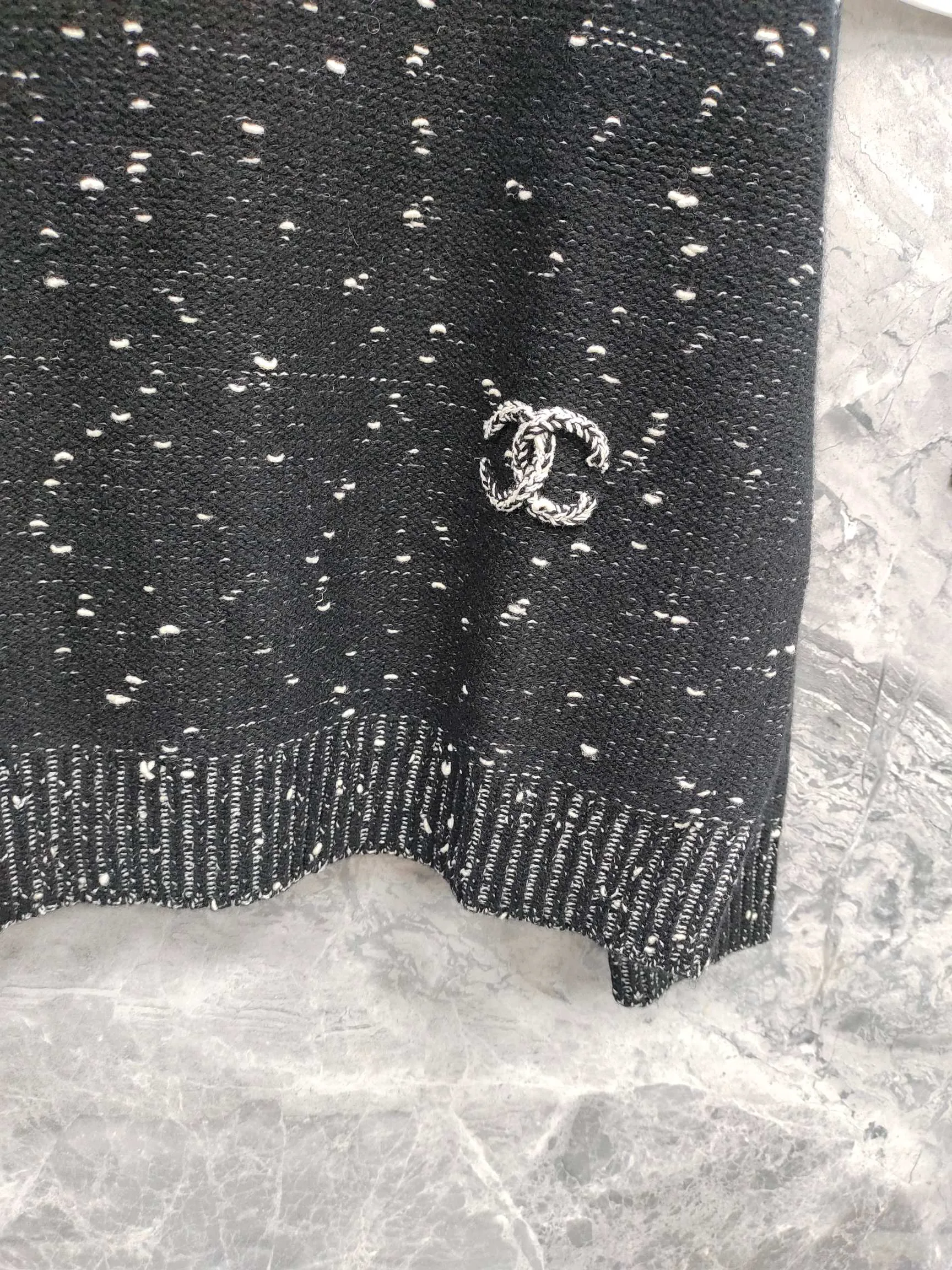 Джемперы И Свитеры Женские Chanel 18743654