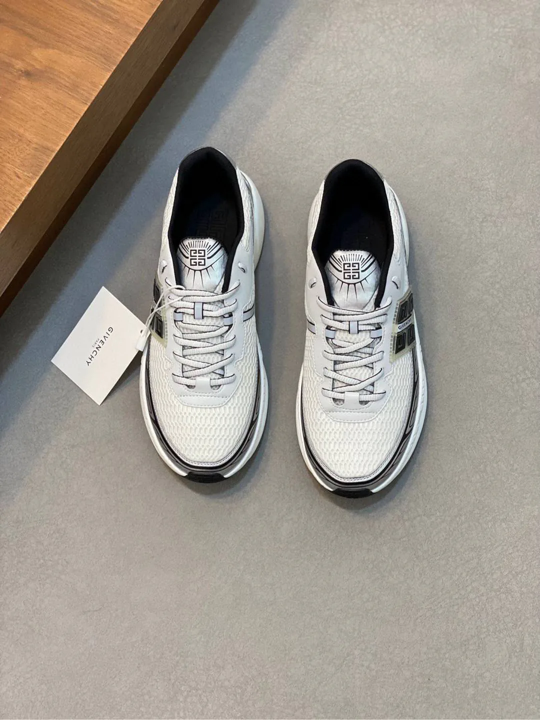 Кроссовки Мужские Givenchy 1193035