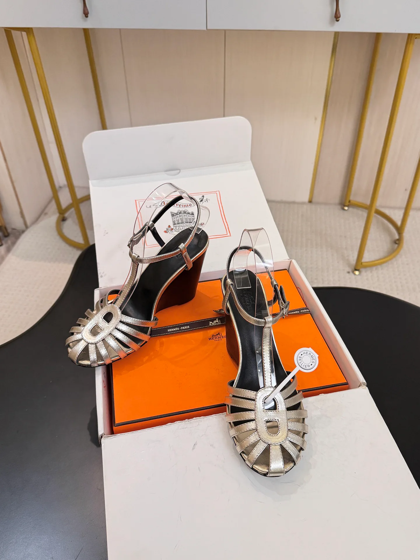 Босоножки Женские Hermes 18103842