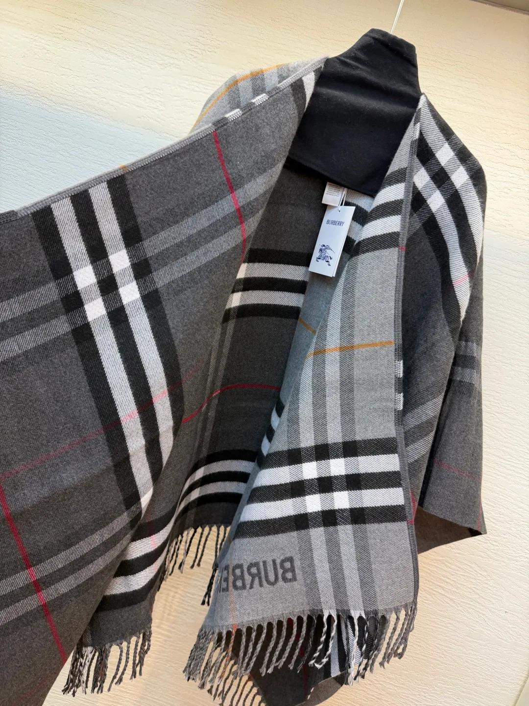 Пальто Женские Burberry 19038461