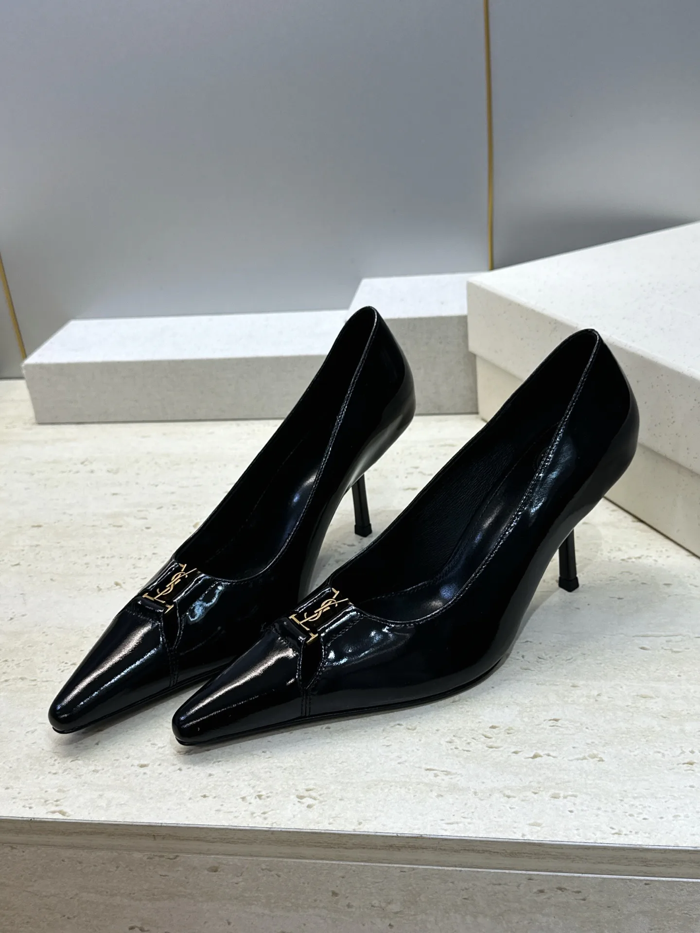Туфли Женские Saint Laurent 18724295
