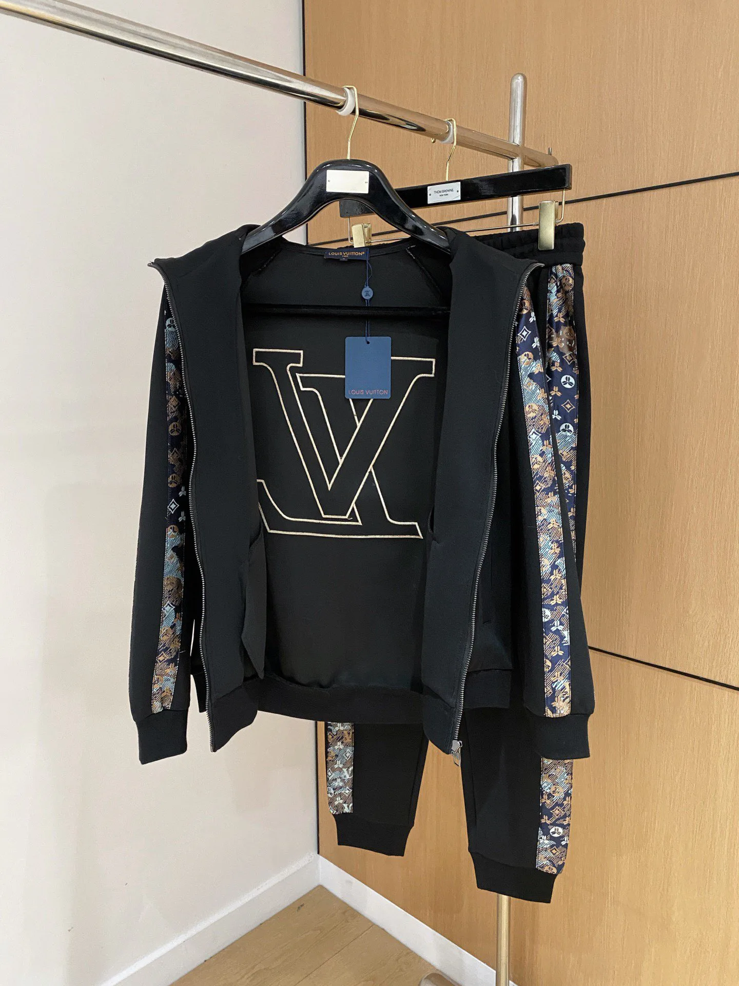 Костюмы Мужские Louis Vuitton 806799