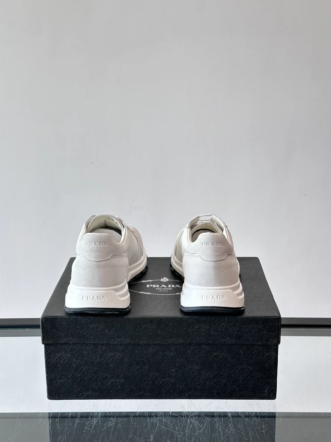 Кроссовки Мужские Prada 367238