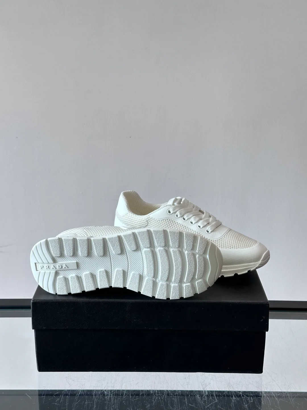 Кроссовки Мужские Prada 17646150