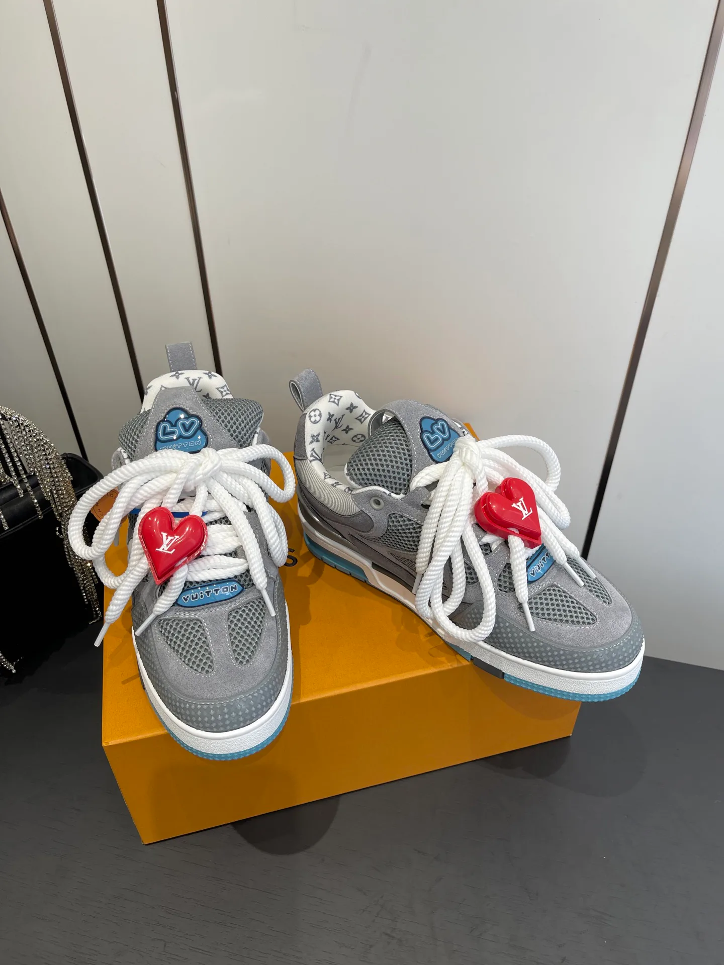 Кроссовки Женские Louis Vuitton 517649