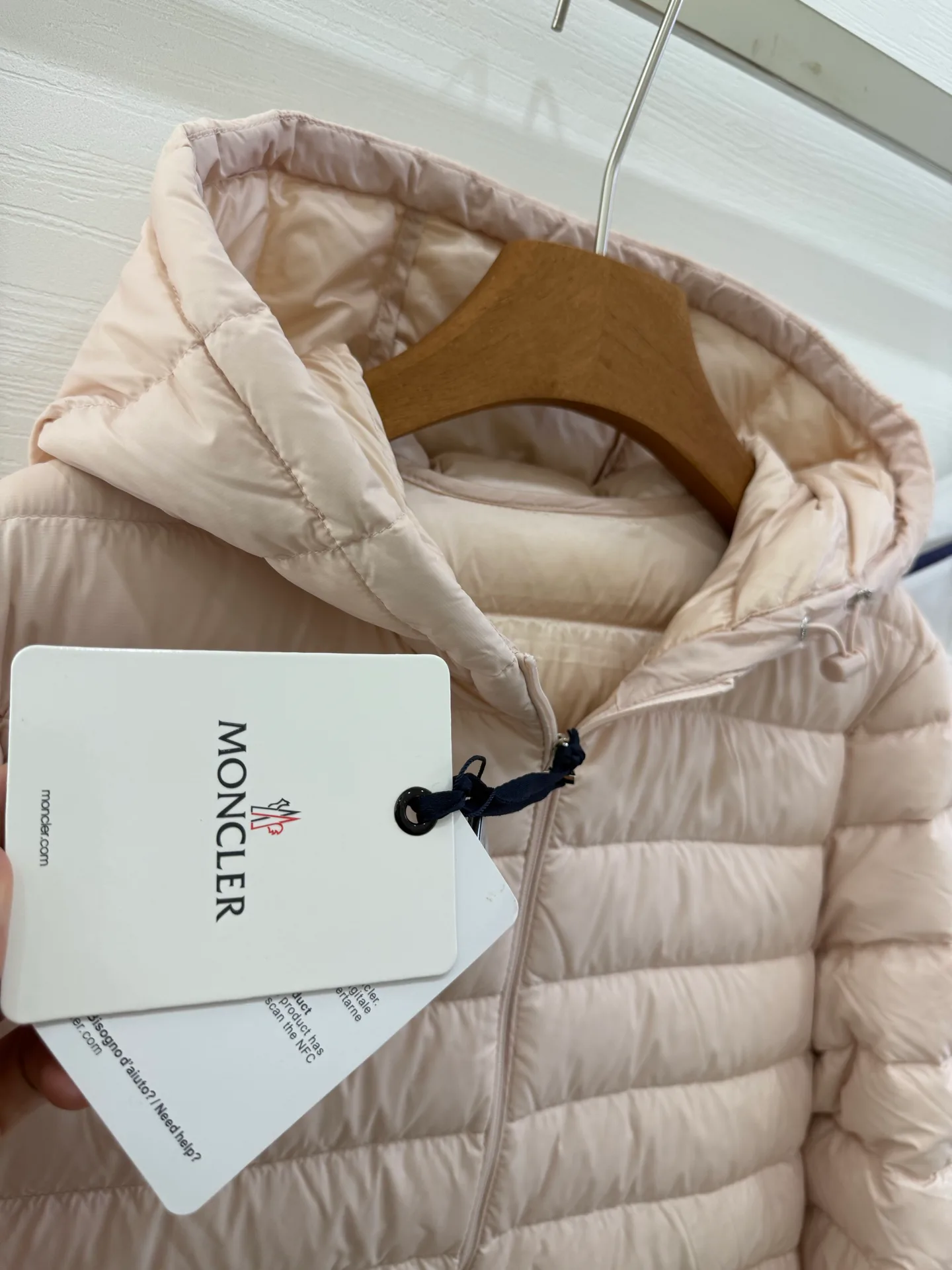 Куртки И Пуховики Женские Moncler 17918906