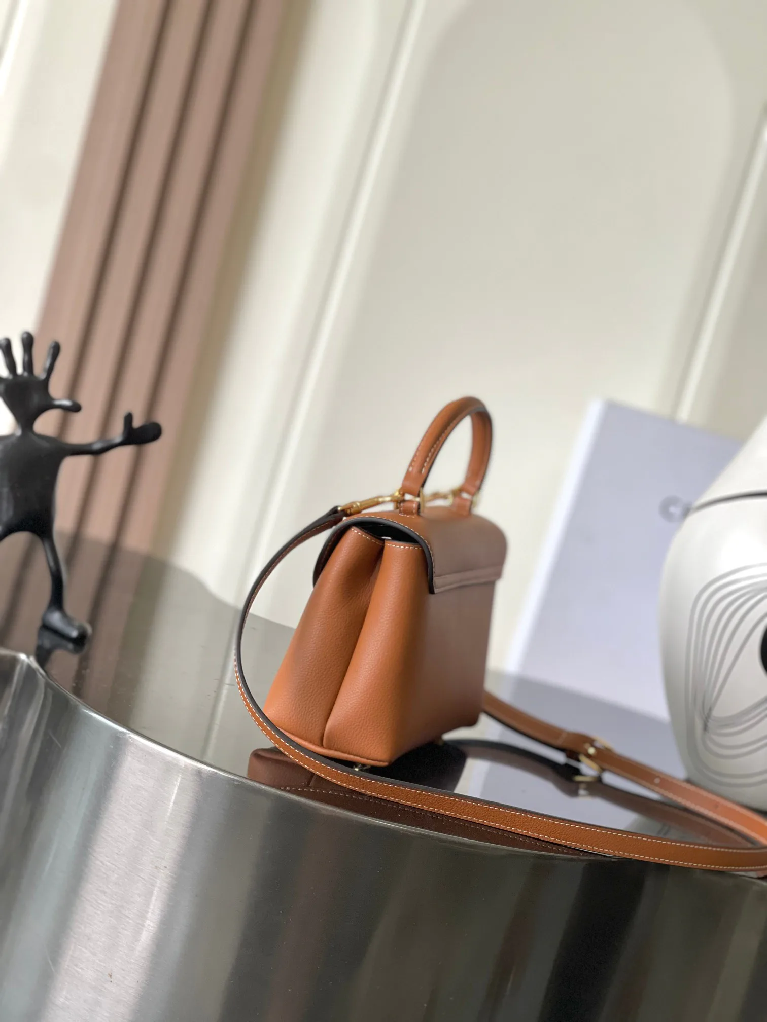 Сумки На Ремне Женские Celine 423847