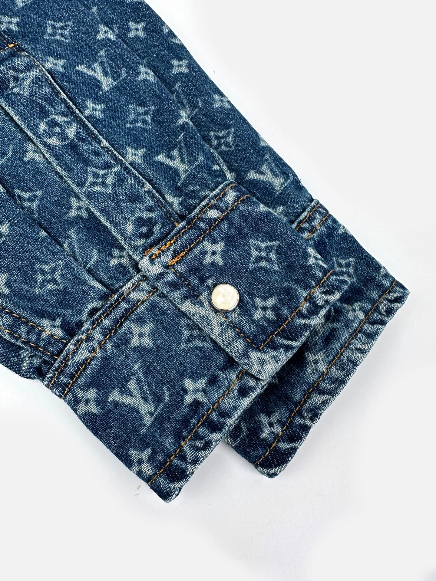 Рубашки Мужские Louis Vuitton 18179371