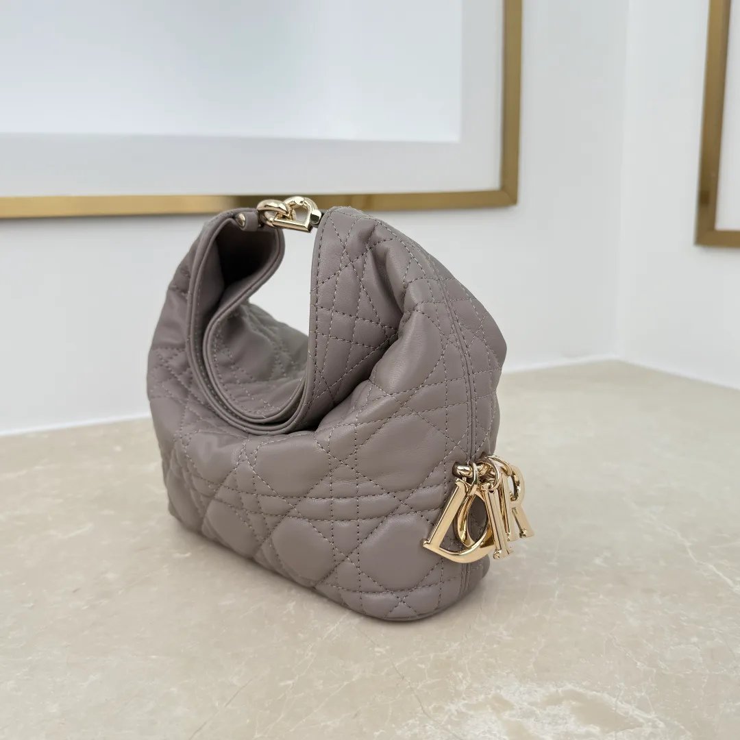 Классические Сумки Женские Christian Dior 18116264