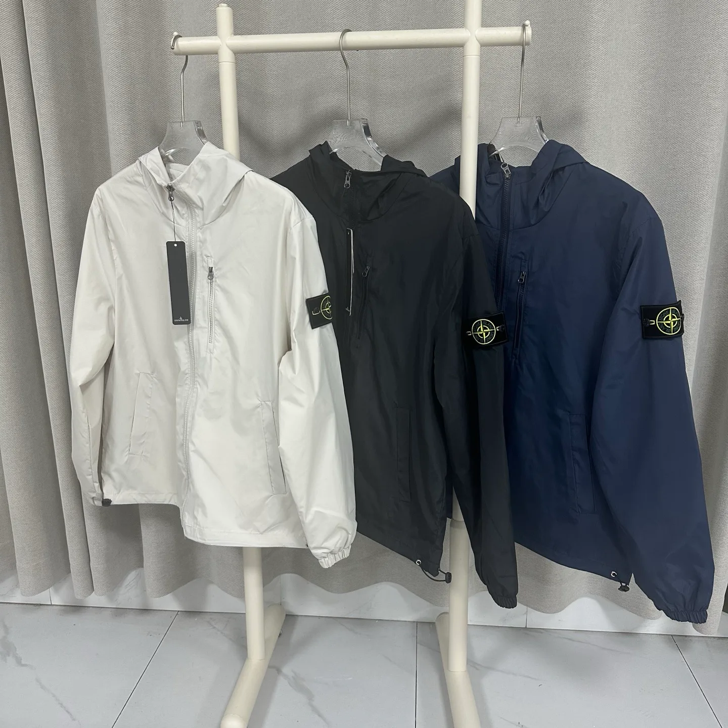 Куртки И Пуховики Мужские Stone Island 11638786