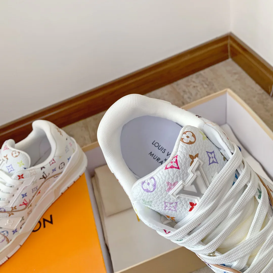 Кроссовки Женские Louis Vuitton 10234385