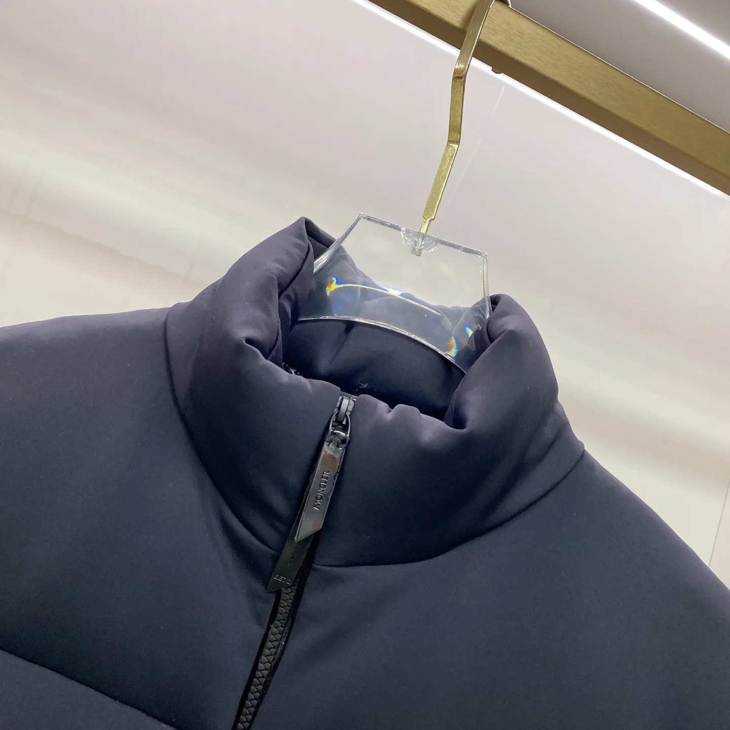 Куртки И Пуховики Мужские Moncler 1129723